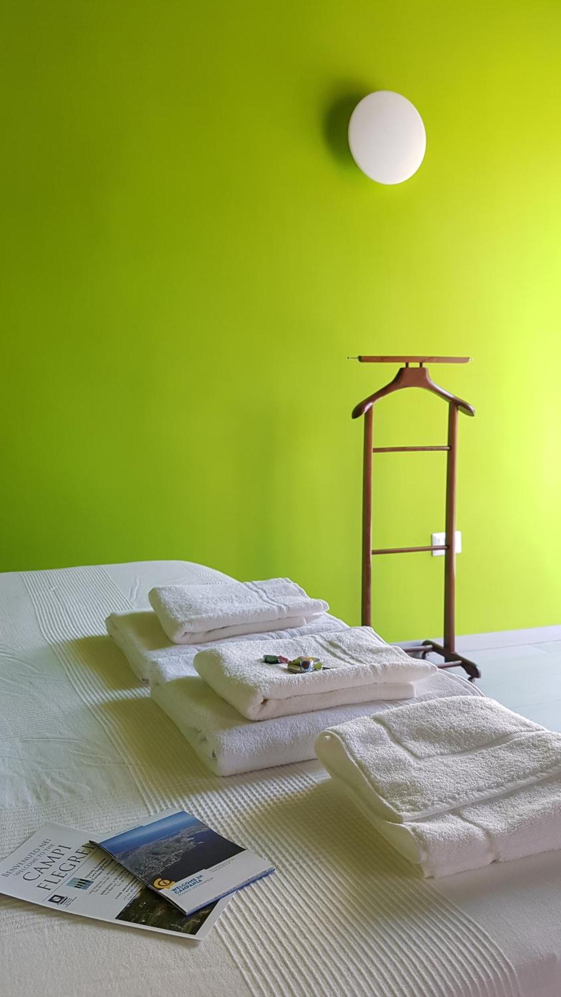 B&B Al Largo Pozzuoli Room photo
